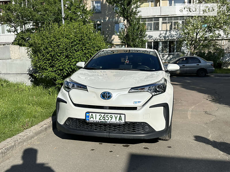Toyota C-HR EV 2020