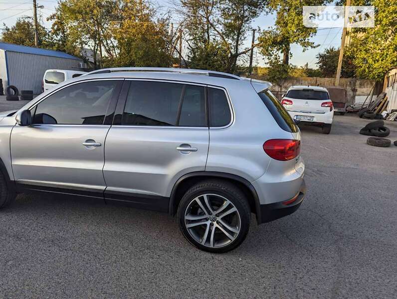 Volkswagen Tiguan 2016