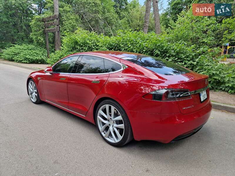 Tesla-6