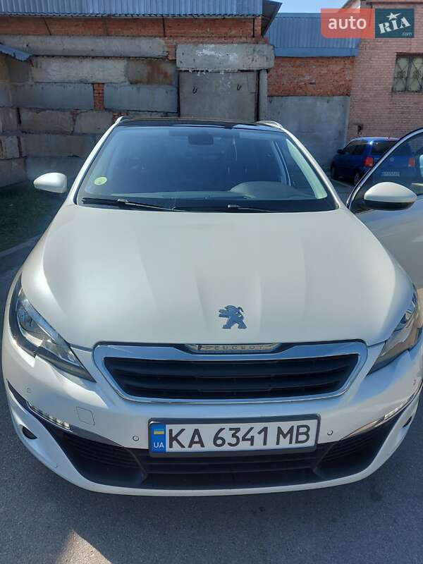 Peugeot-32