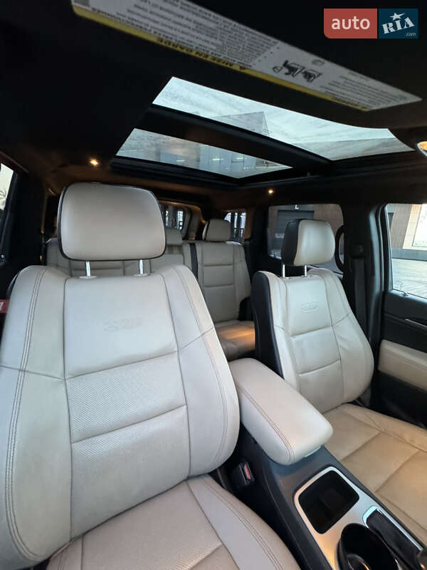 Jeep Grand Cherokee 2016