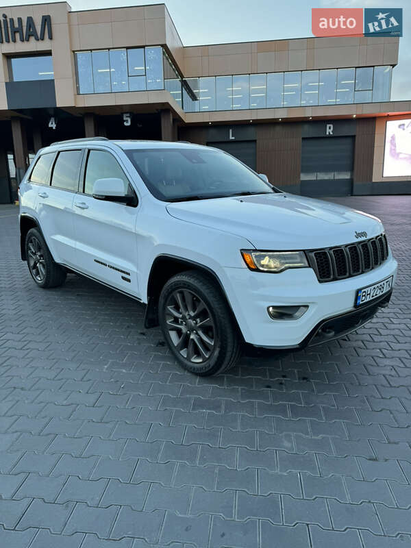 Jeep Grand Cherokee 2016