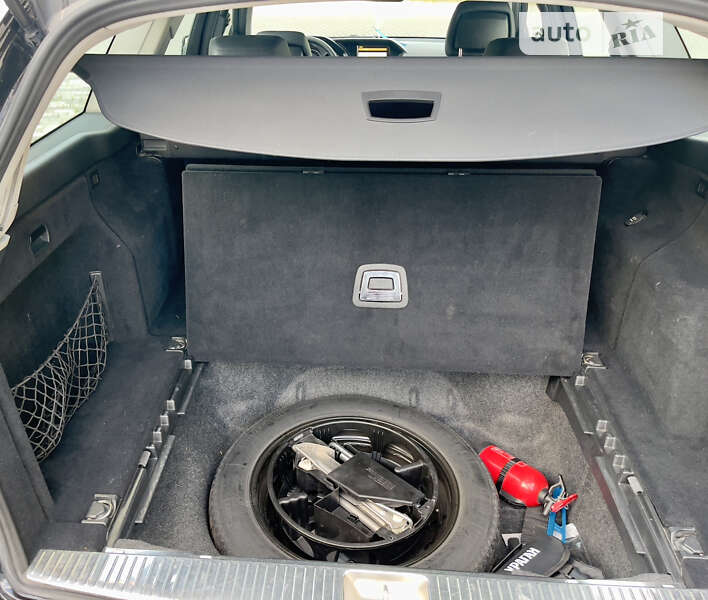 Mercedes-Benz E-Class 2010