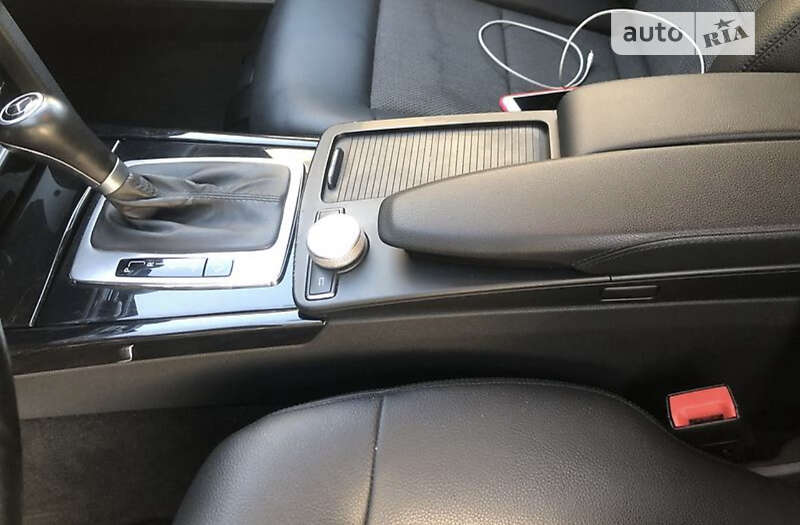 Mercedes-Benz E-Class 2010