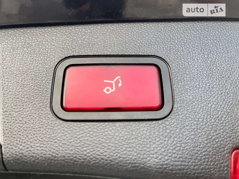 Mercedes-Benz E-Class 2010