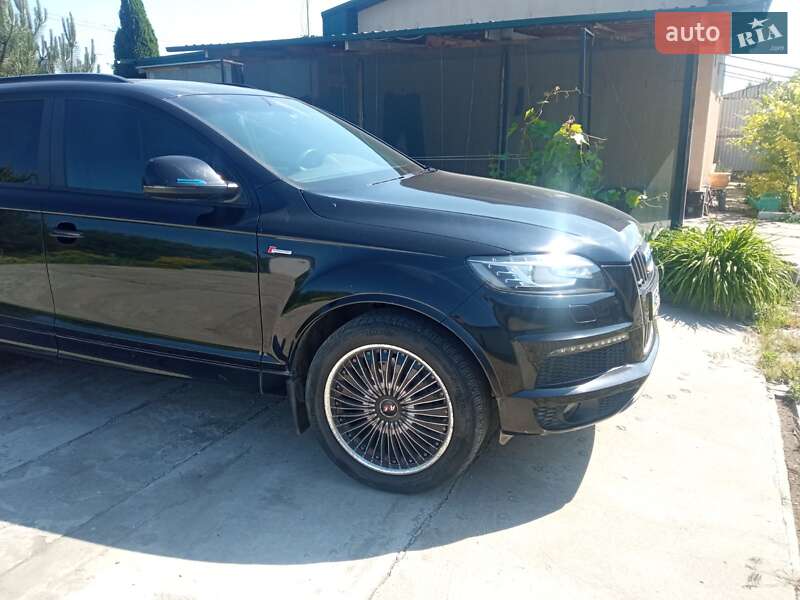 Audi Q7 2012