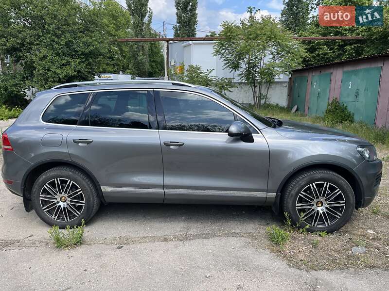 Volkswagen Touareg 2011