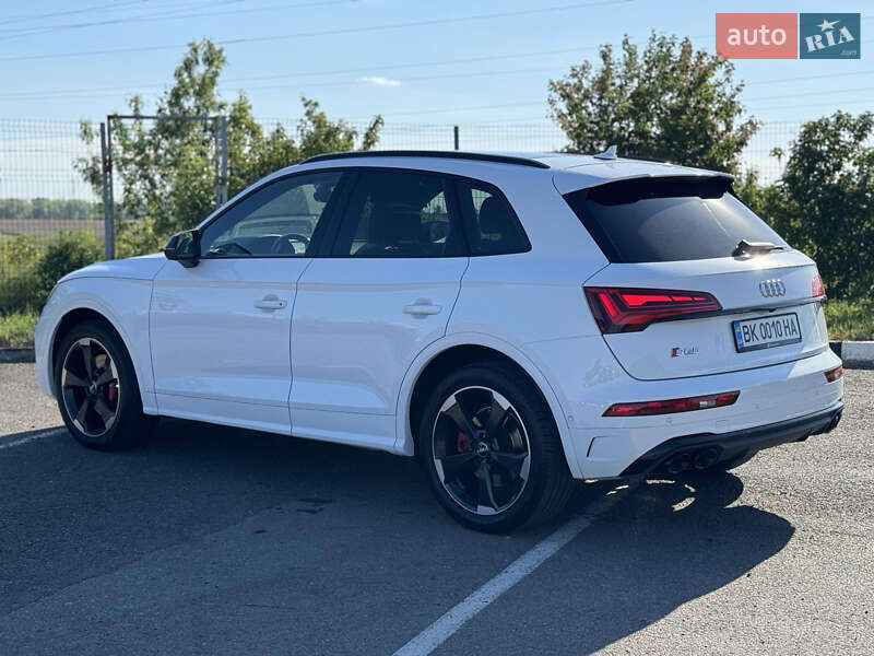 Audi SQ5 2019