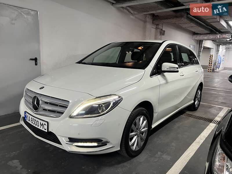 Mercedes-Benz B-Class 2013
