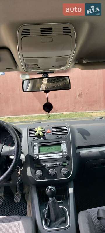 Volkswagen Golf 2007