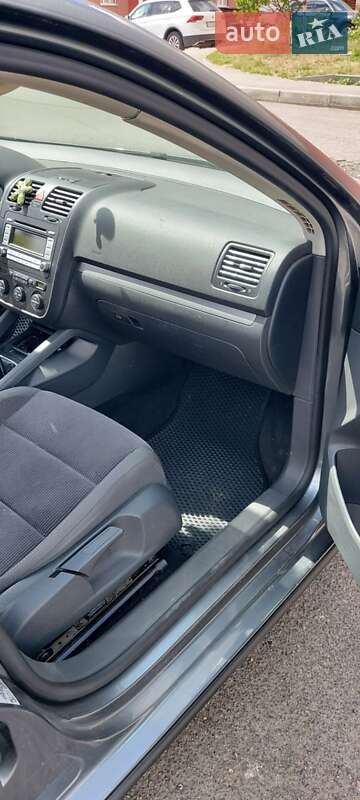 Volkswagen Golf 2007