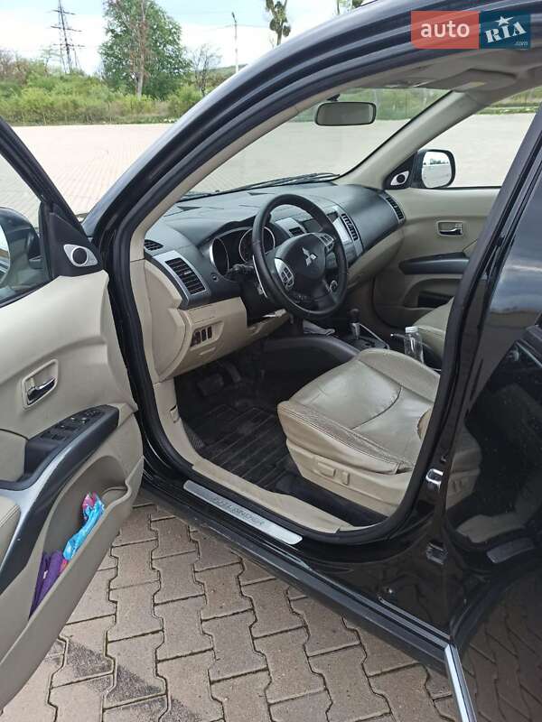 Mitsubishi Outlander 2007