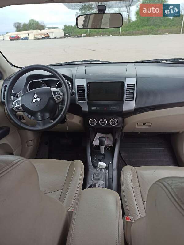 Mitsubishi Outlander 2007