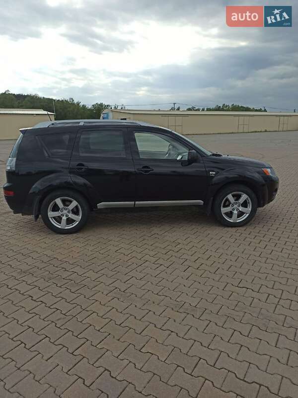 Mitsubishi Outlander 2007
