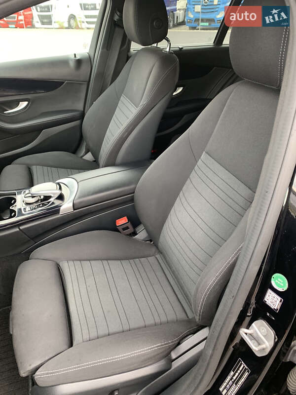 Mercedes-Benz C-Class 2020