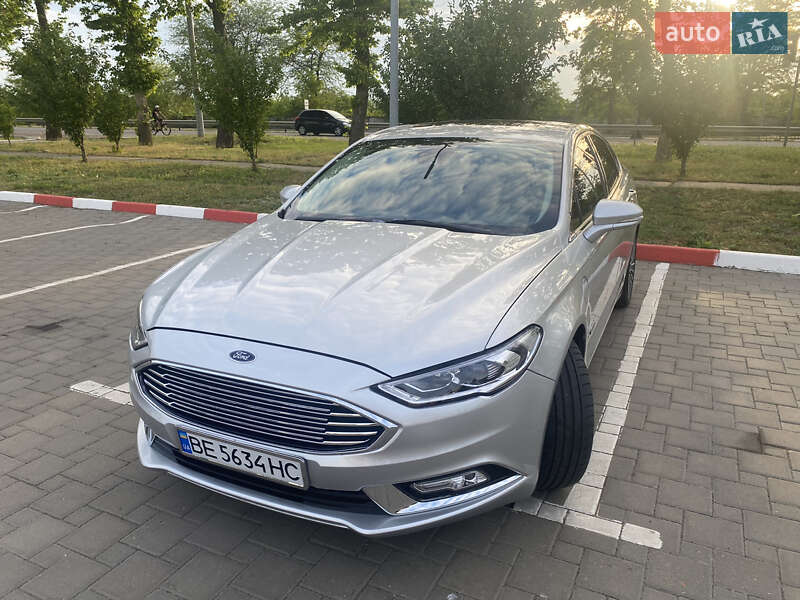 Ford Fusion 2017