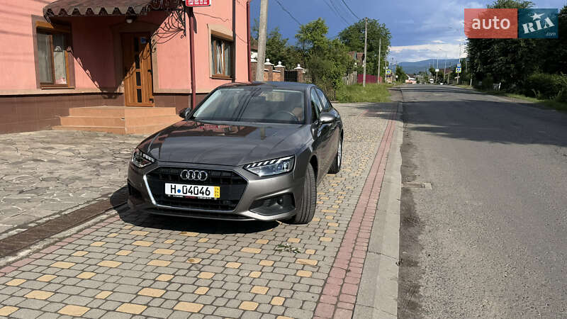 Audi-204