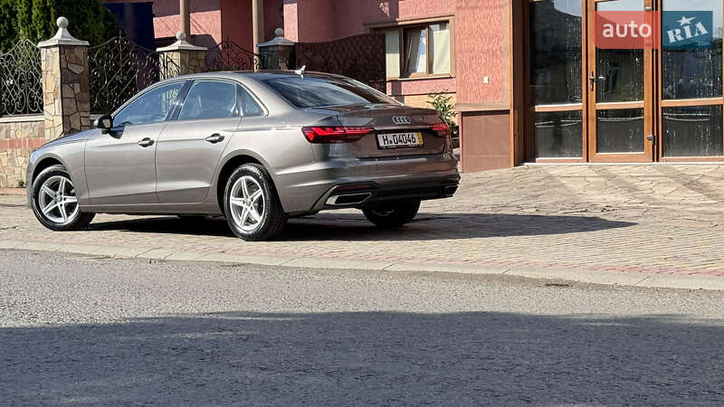 Audi-25