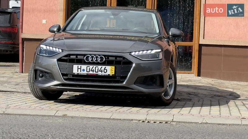 Audi-215