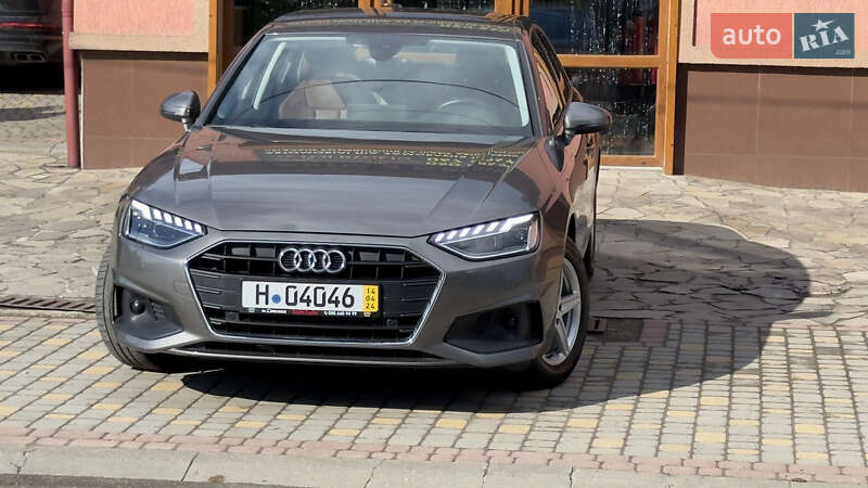 Audi-78
