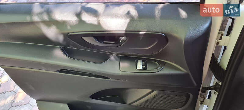 Mercedes-Benz Vito 2015