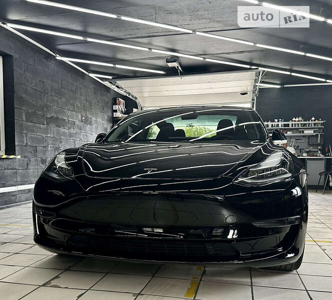 Tesla-36