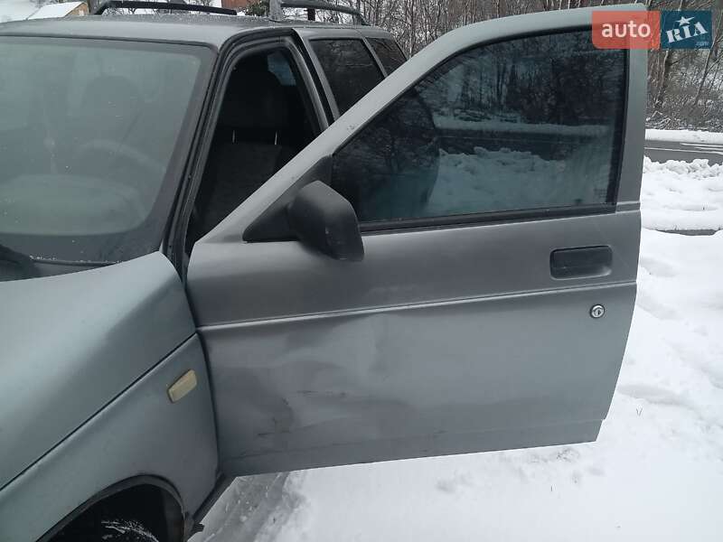 VAZ / Lada 2111 2007