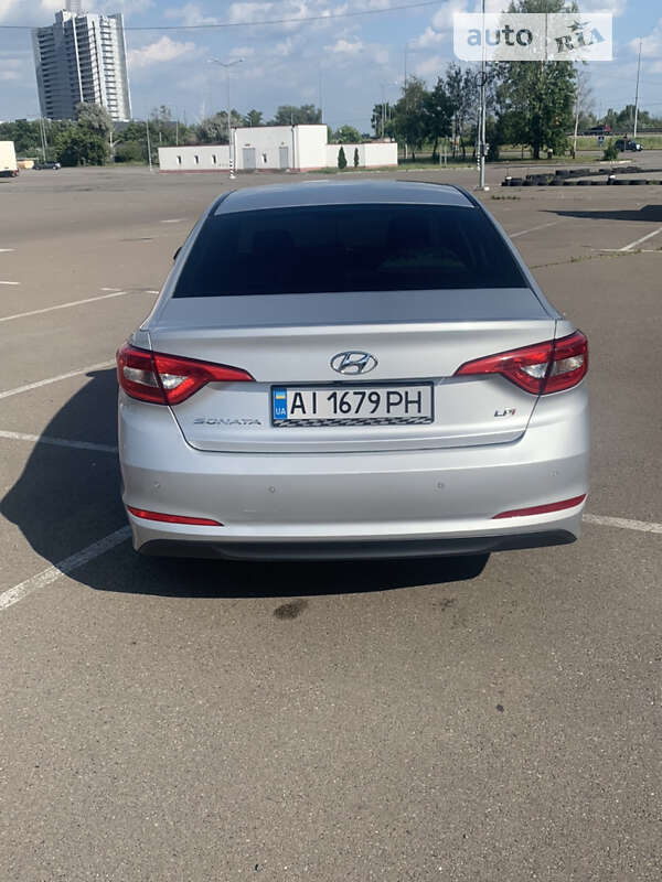 Hyundai-6