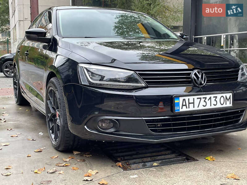 Volkswagen Jetta 2011