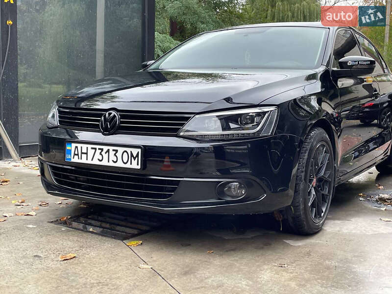 Volkswagen Jetta 2011