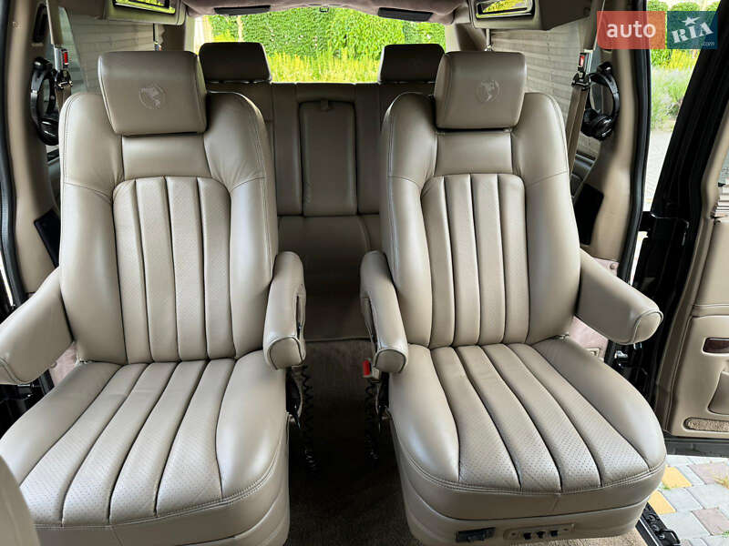 Chevrolet Express 2013