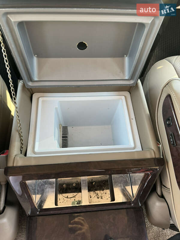 Chevrolet Express 2013