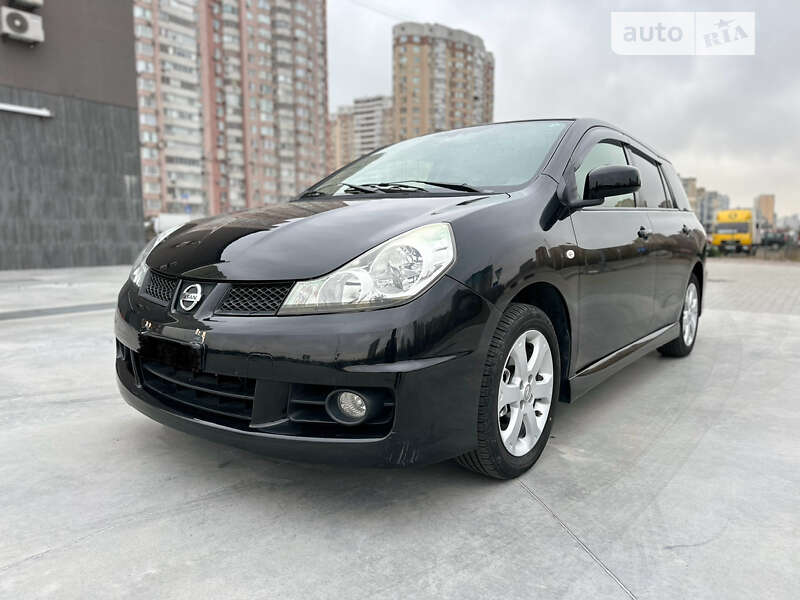 Nissan TIIDA 2013