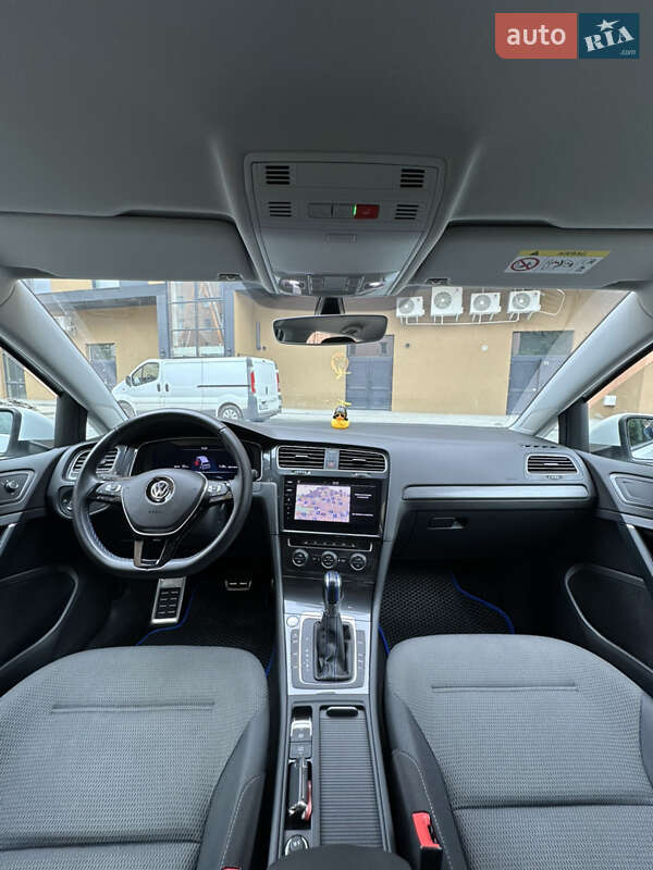 Volkswagen e-Golf 2019