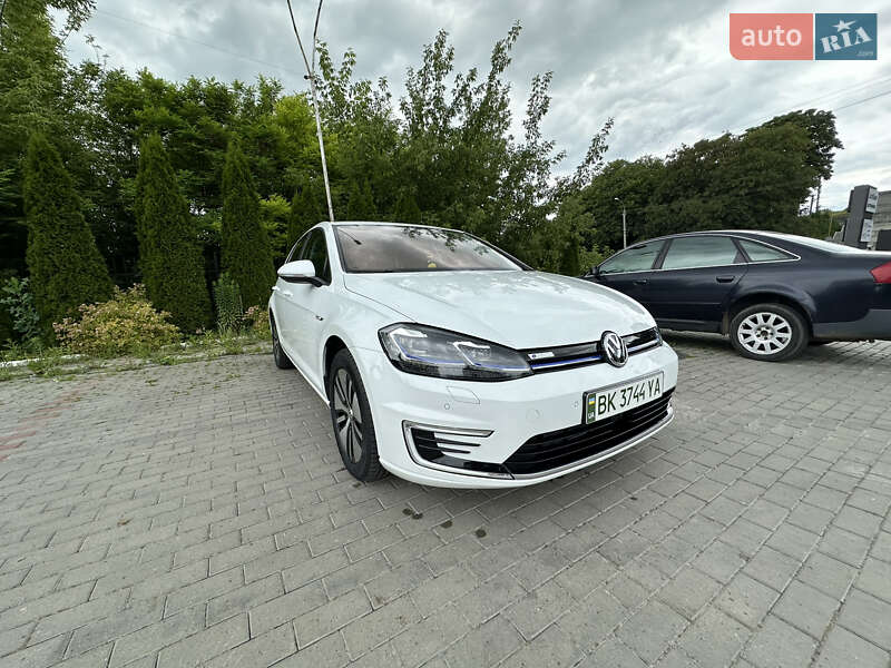 Volkswagen e-Golf 2019