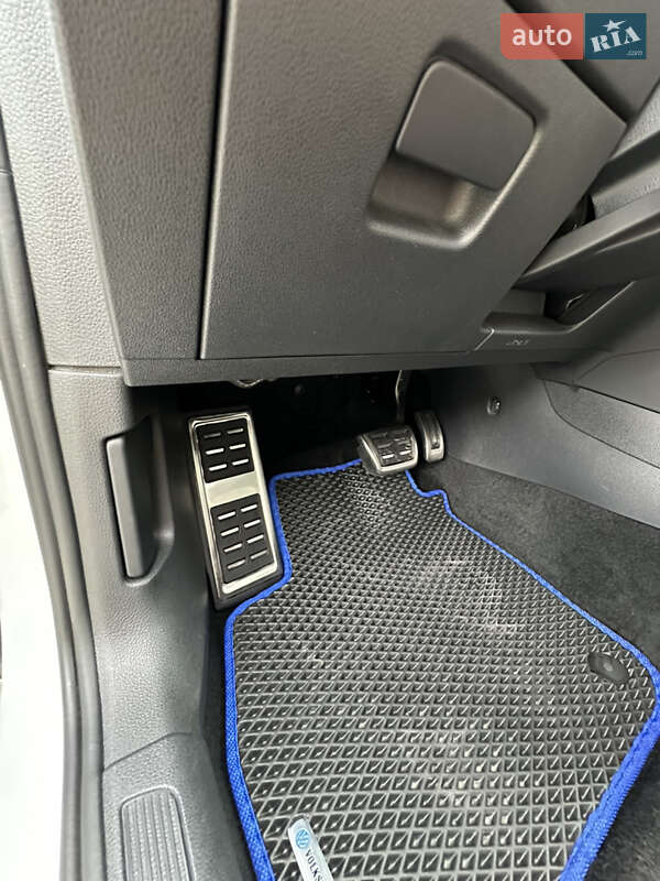 Volkswagen e-Golf 2019