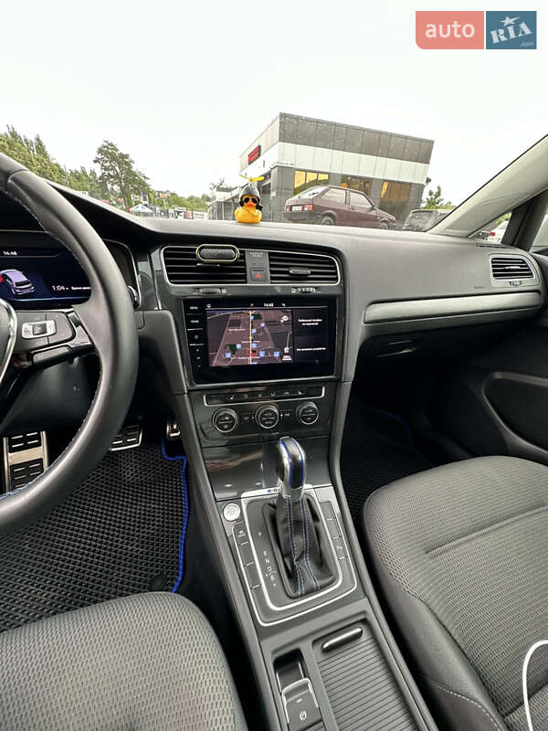 Volkswagen e-Golf 2019