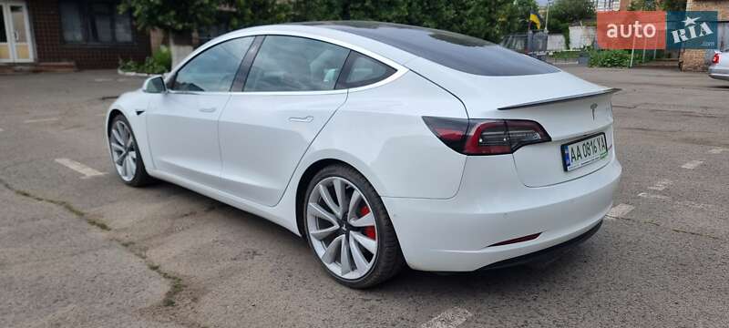 Tesla-13