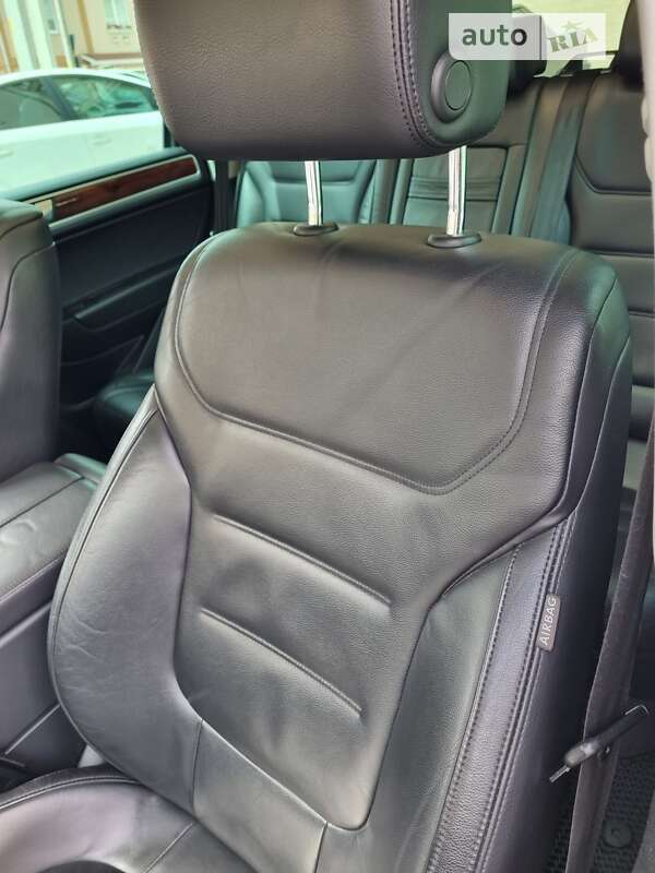 Volkswagen Touareg 2011