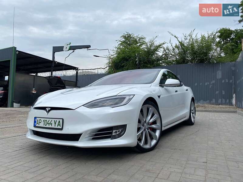 Tesla-3