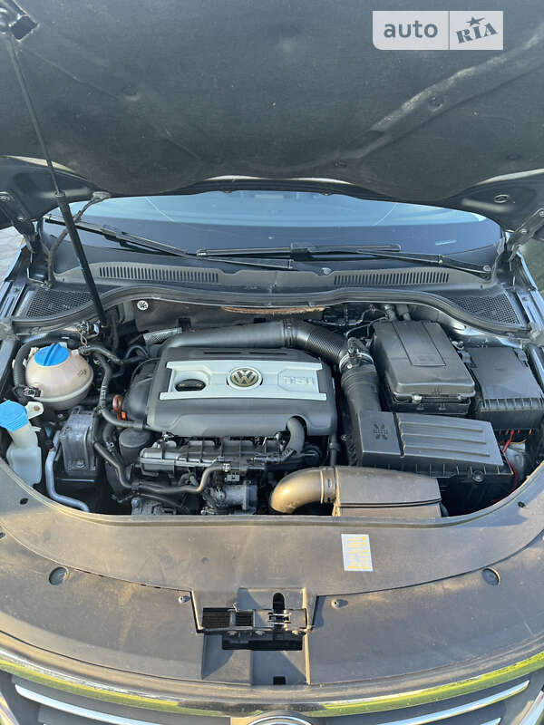 Volkswagen CC / Passat CC 2010