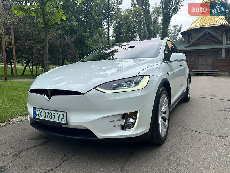 Tesla-3