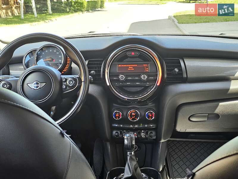 MINI Hatch 2015