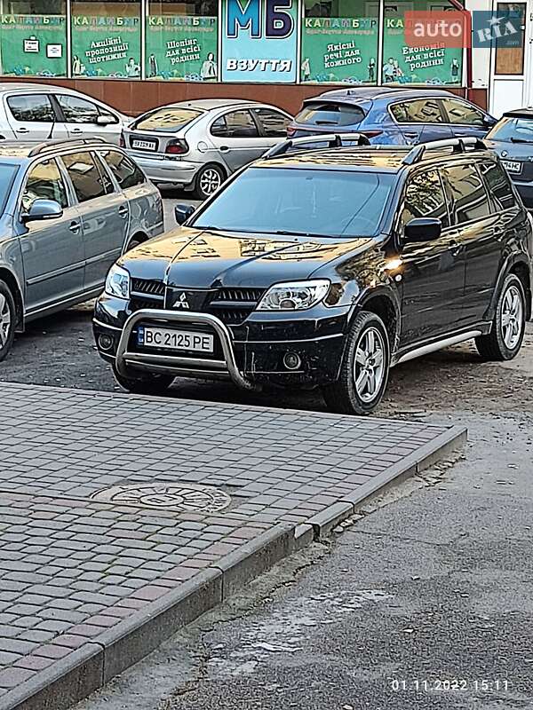 Mitsubishi-4