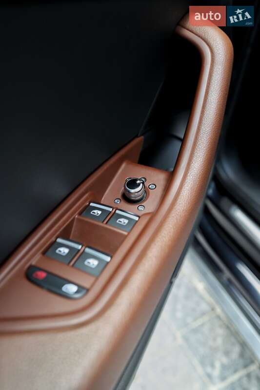 Audi A4 Allroad 2016