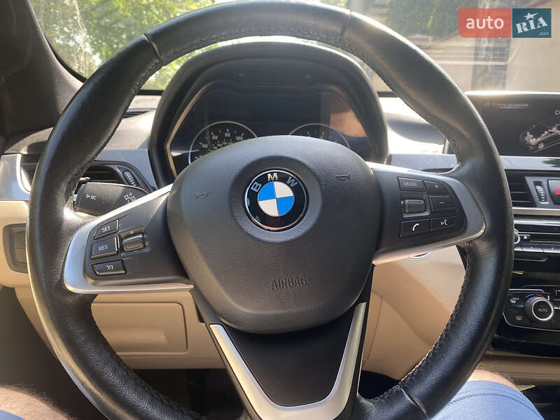BMW-8