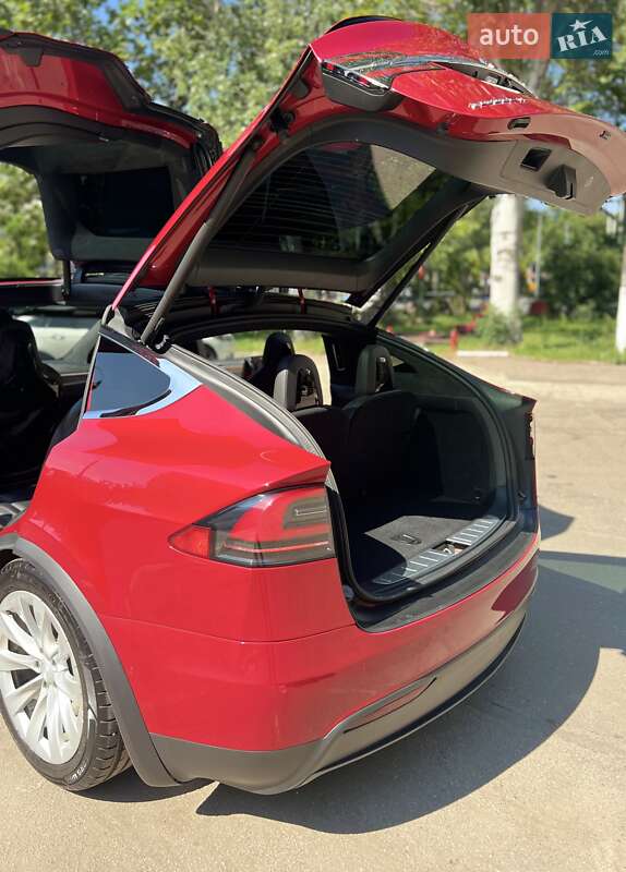 Tesla-21
