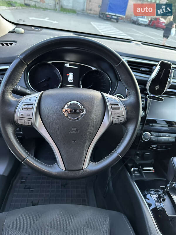 Nissan-21