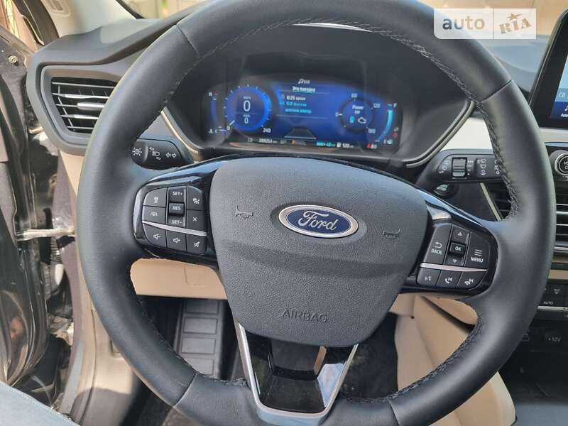Ford Escape 2022