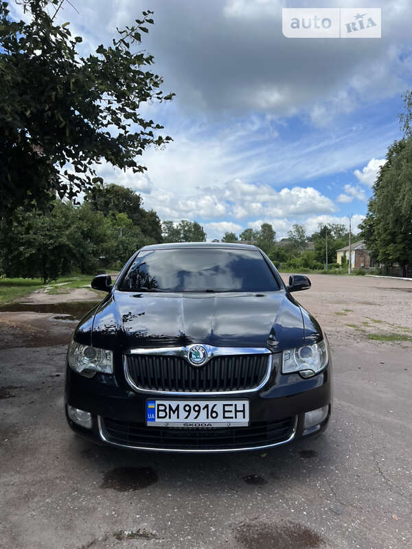 Skoda Superb 2012